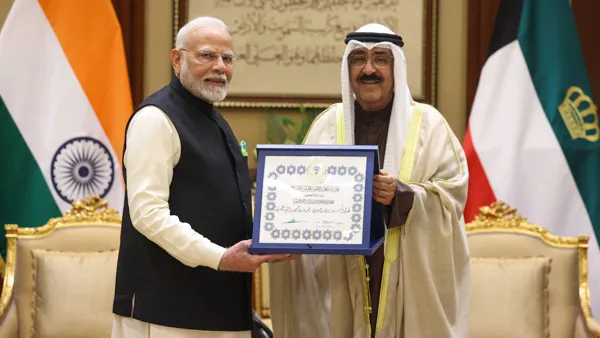 PM Modi Kuwait visit: पीएम मोदी को मिला कुवैत का सर्वोच्च सम्मान, ‘द ऑर्डर ऑफ मुबारक अल कबीर’ से सम्मानित